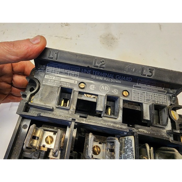 AB Allen-Bradley 1494V-DS60 Line Terminal Guard Disconnect Switch - Picture 4 of 12